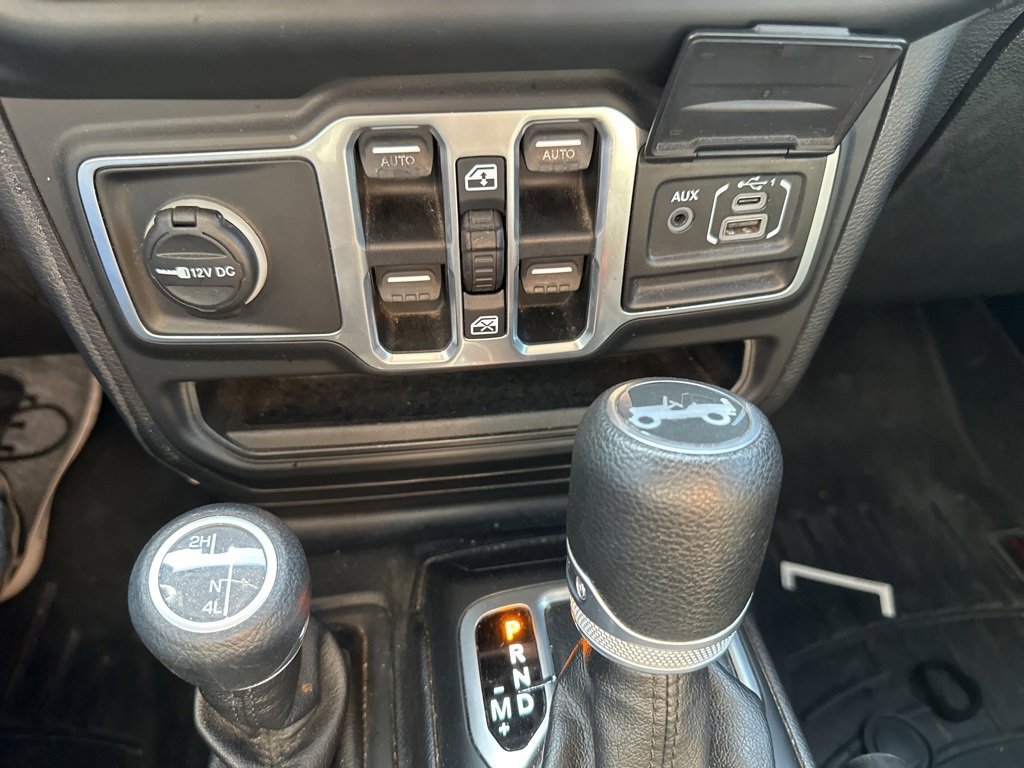 Used 2018 Jeep Wrangler Unlimited Sport S image 31