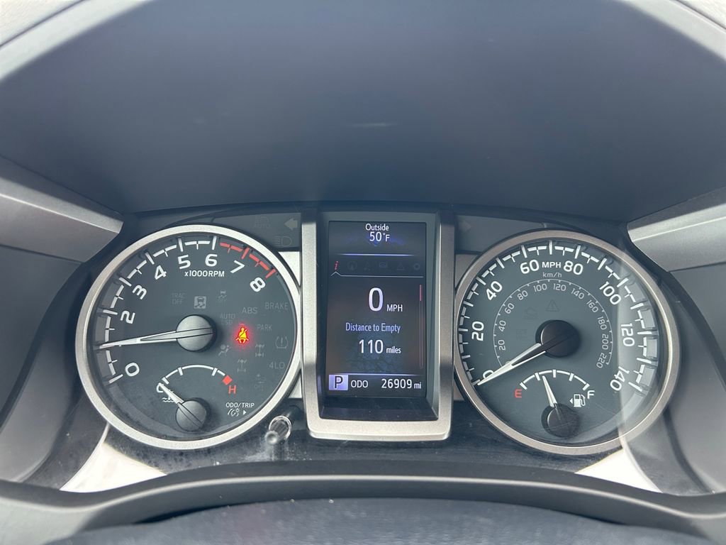 Used 2020 Toyota Tacoma SR5 AWD/4WD image 17