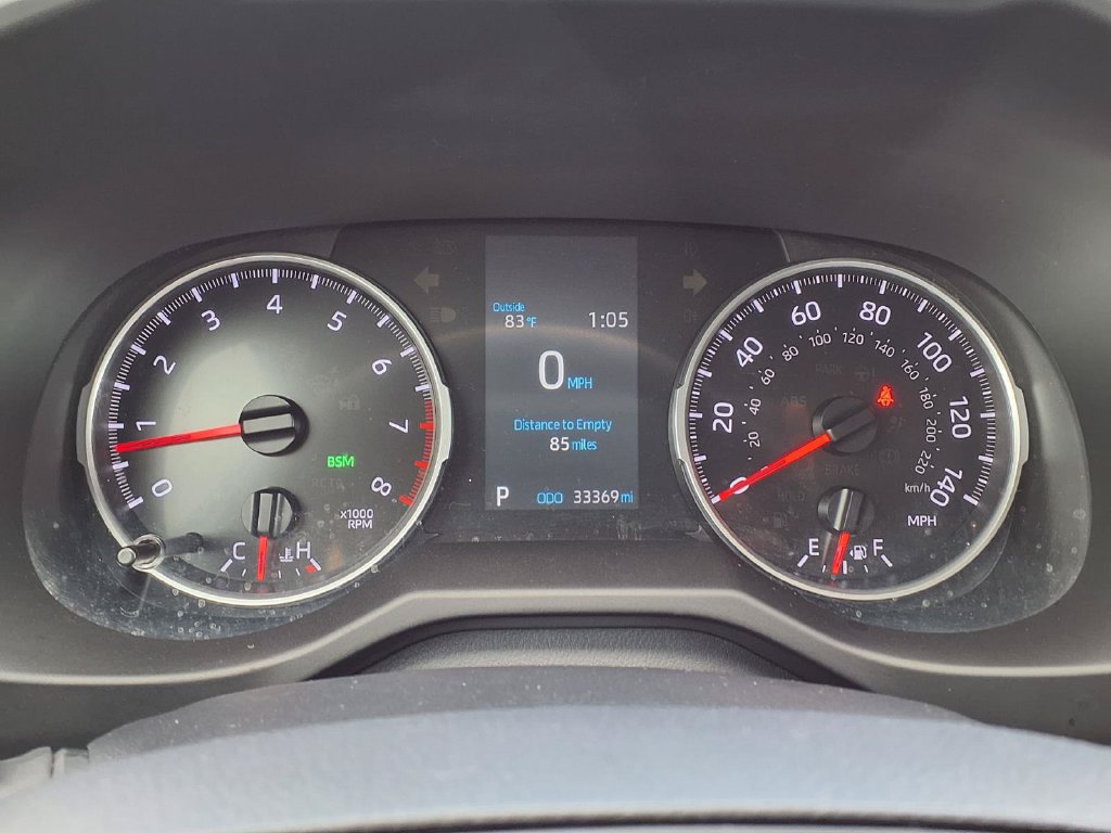 Used 2022 Toyota RAV4 XLE FWD image 34