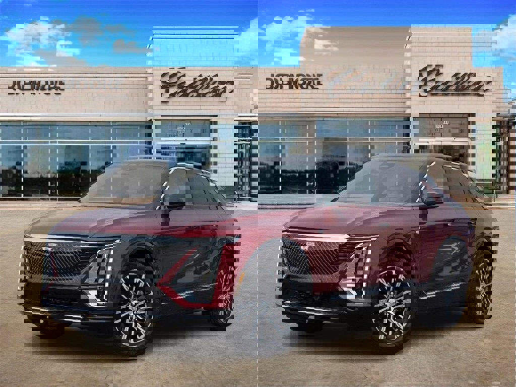 New 2025 Cadillac Lyriq Luxury