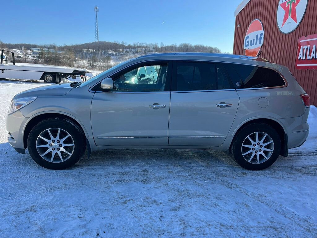 Used 2017 Buick Enclave Leather FWD image 5