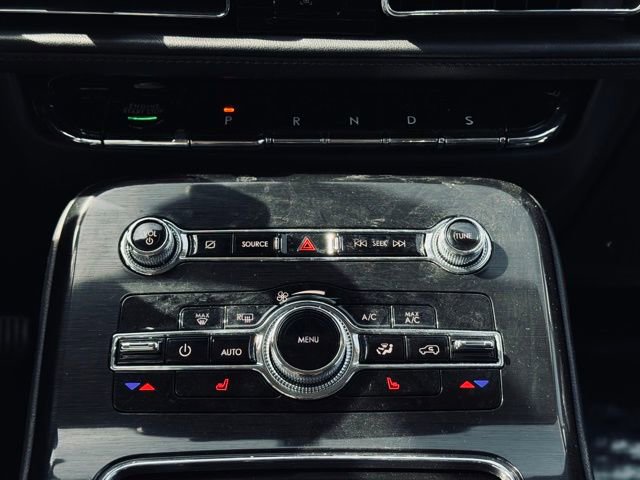 Used 2023 Lincoln Nautilus AWD image 31