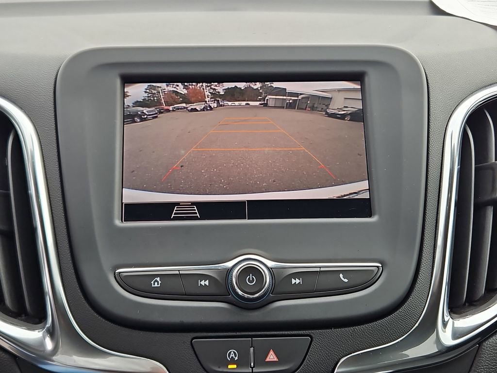 Used 2024 Chevrolet Equinox LT image 18