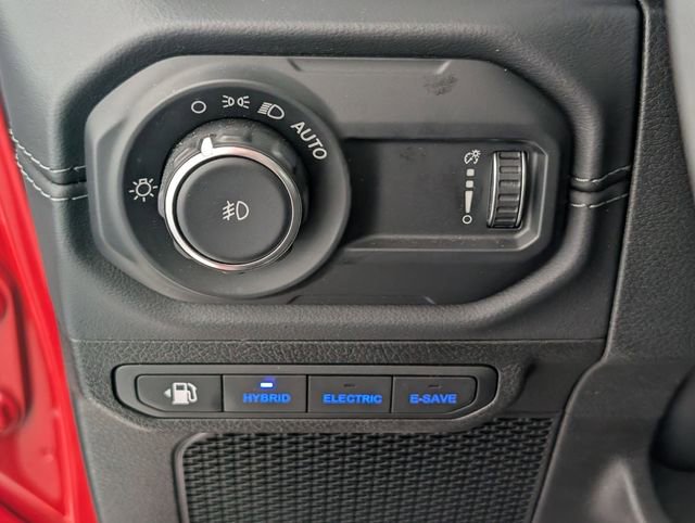 Certified 2025 Jeep Wrangler Sahara 4xe w/ Safety Group image 13