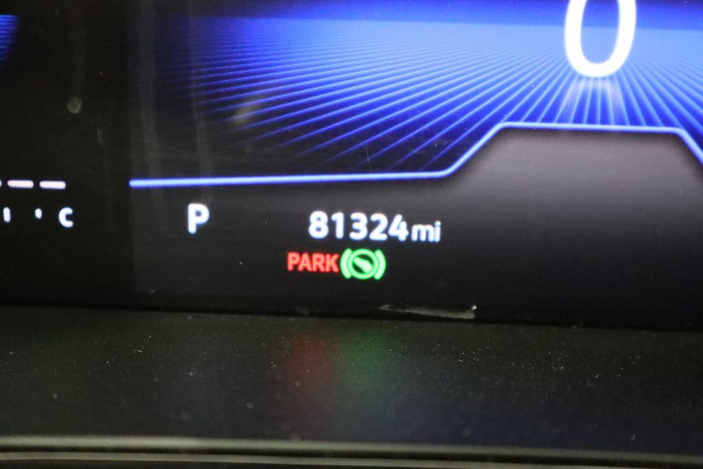 Used 2023 Volkswagen Taos S image 33