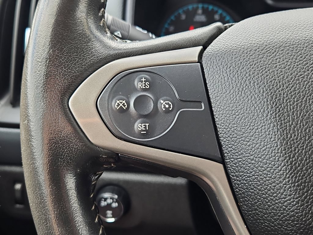 Used 2015 Chevrolet Colorado Z71 AWD/4WD image 23