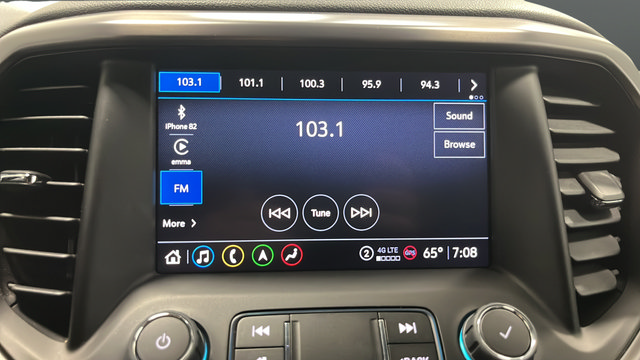 Used 2022 GMC Acadia AT4 w/ Technology Package AWD/4WD image 35