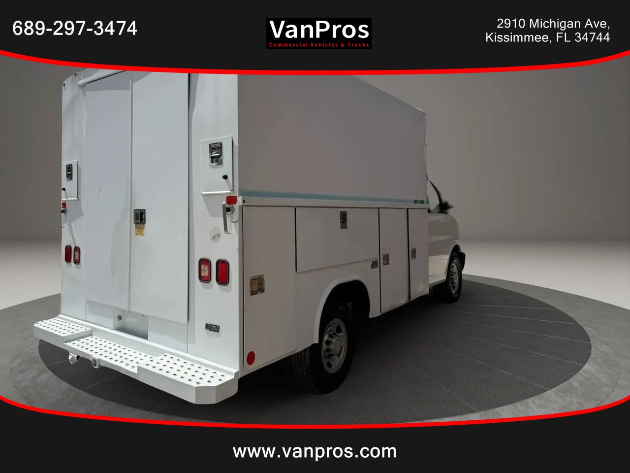 Used 2011 Chevrolet Express 3500 RWD image 5