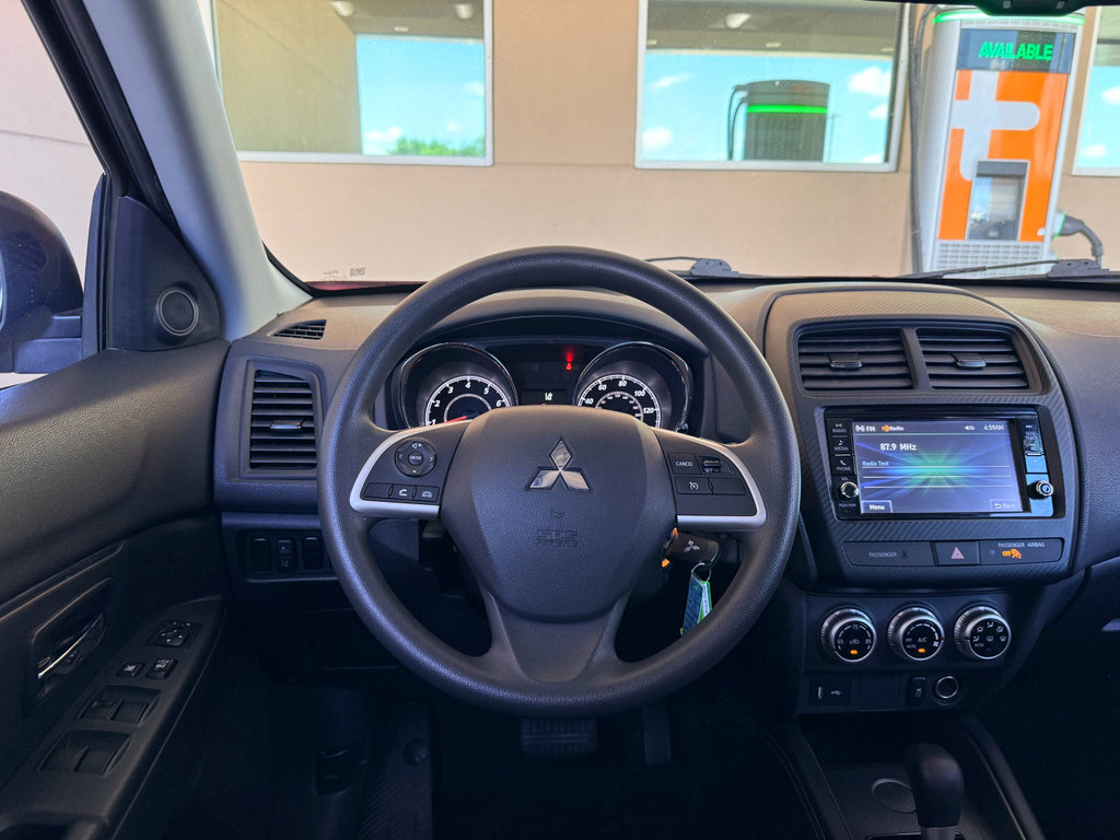 Used 2021 Mitsubishi Outlander Sport FWD image 15
