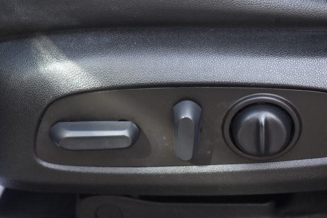 Certified 2022 Chevrolet Traverse LT AWD/4WD image 25