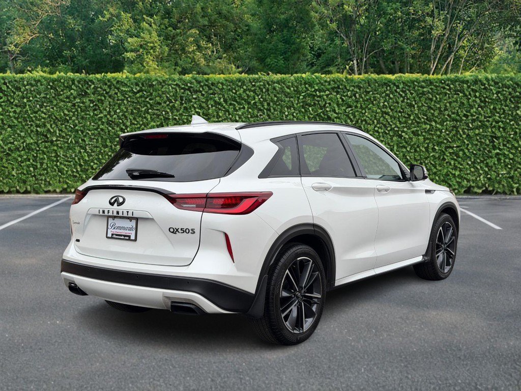 Used 2023 INFINITI QX50 Sport AWD/4WD image 3
