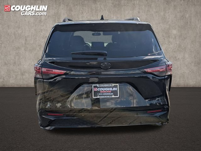 New 2026 Toyota Sienna XSE FWD image 7
