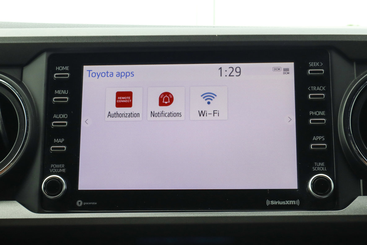 Used 2022 Toyota Tacoma TRD Off-Road image 25