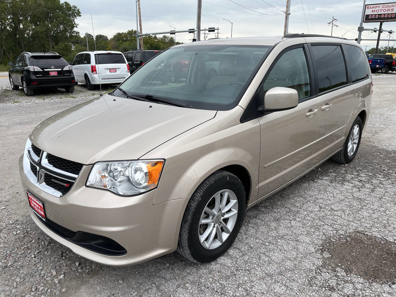 Used 2015 Dodge Grand Caravan SXT w/ UConnect Hands-Free Group image 8