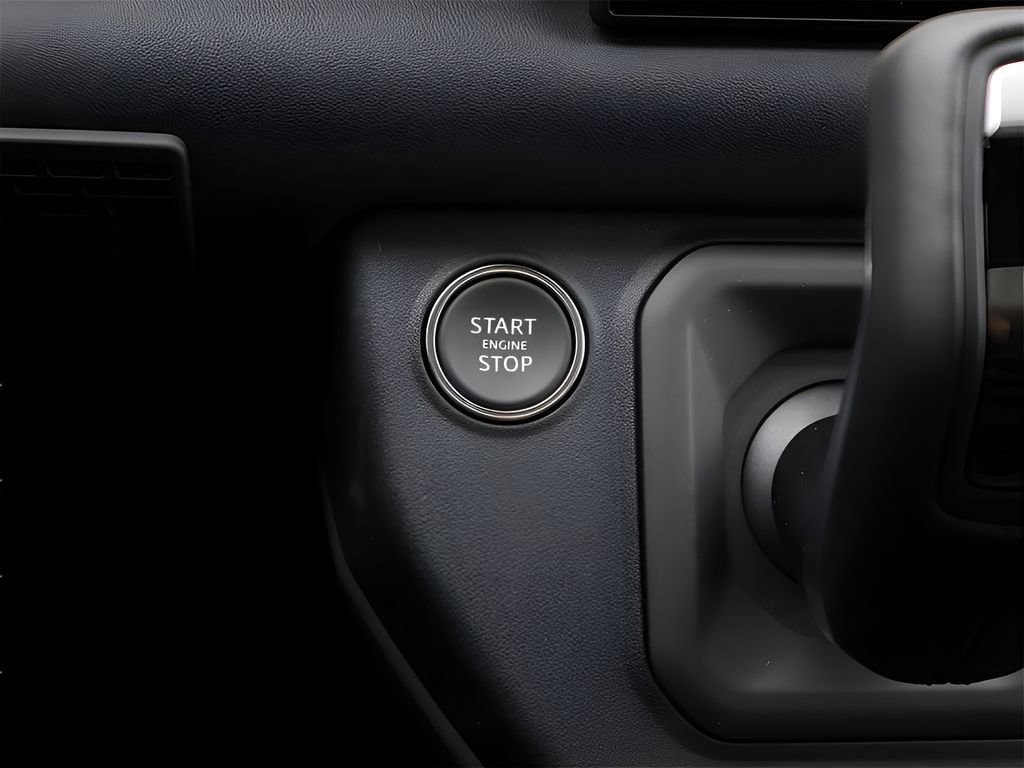 New 2025 Land Rover Defender 90 X-Dynamic SE image 30