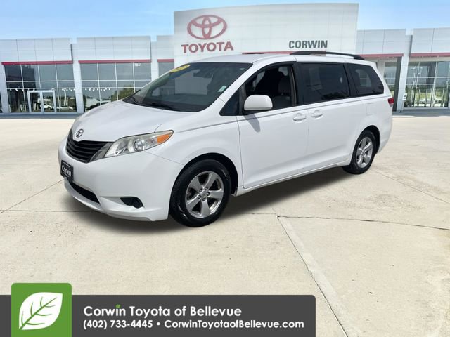 Used 2013 Toyota Sienna LE FWD image 7