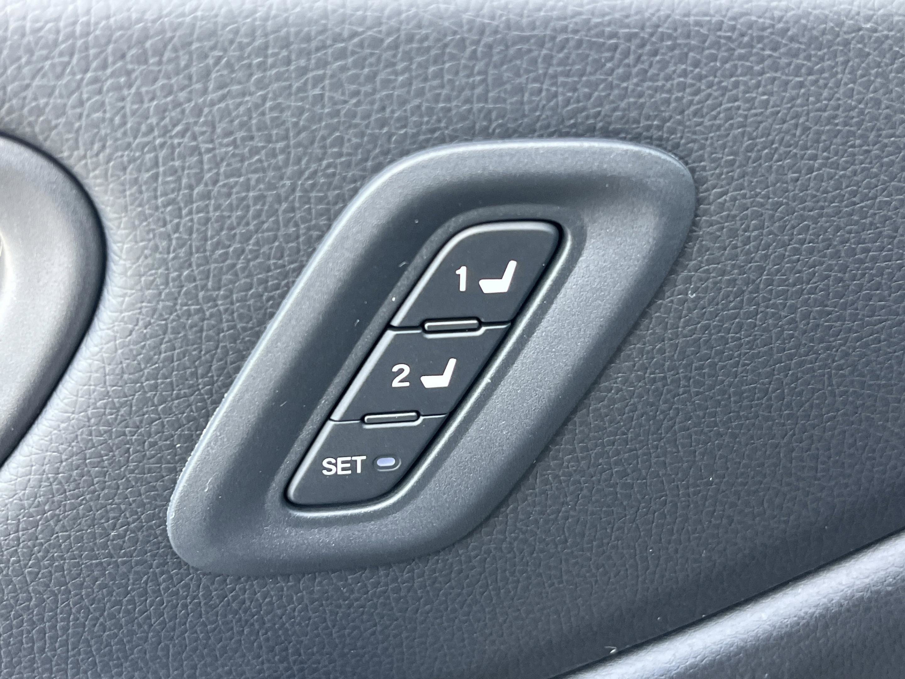 Certified 2025 Honda Pilot TrailSport image 29