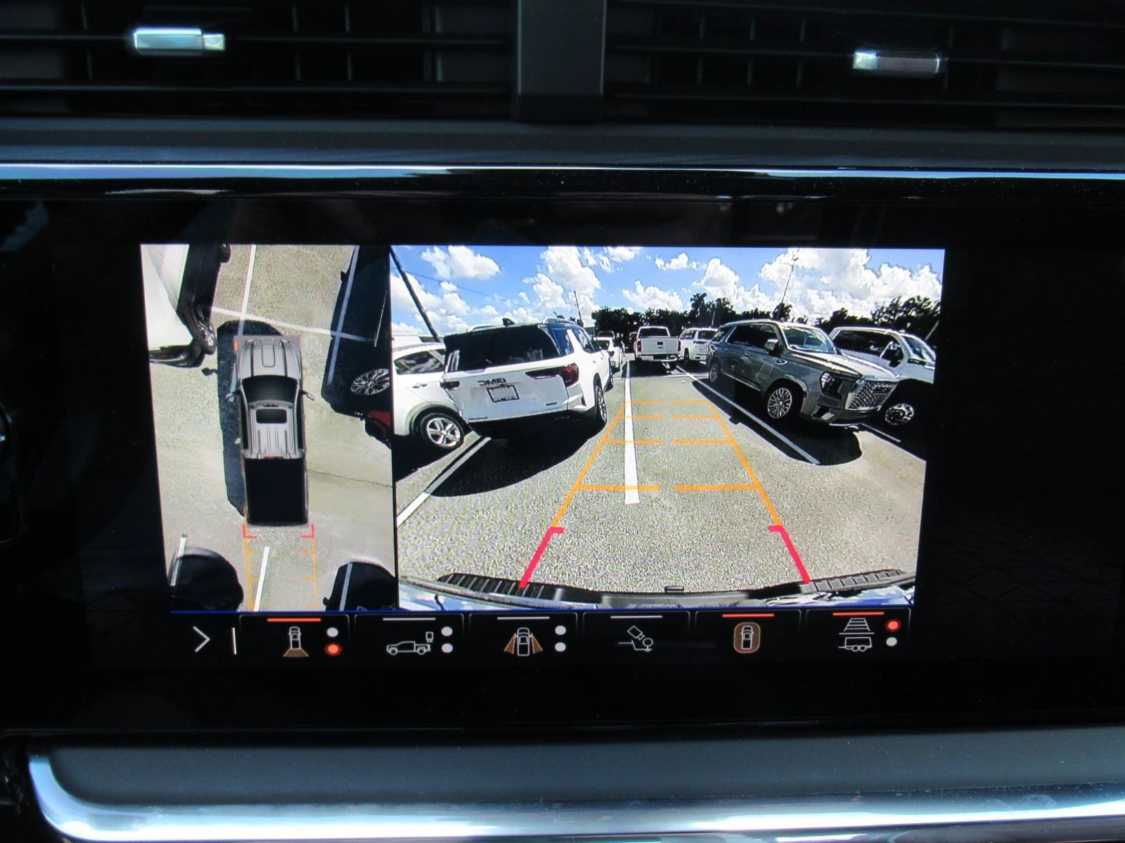 Used 2026 GMC Sierra 2500 Denali Ultimate w/ Max Trailering Package AWD/4WD image 34