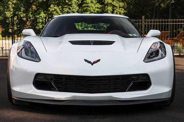 Used 2016 Chevrolet Corvette Z06 w/ 2LZ Preferred Equipment Group RWD image 17