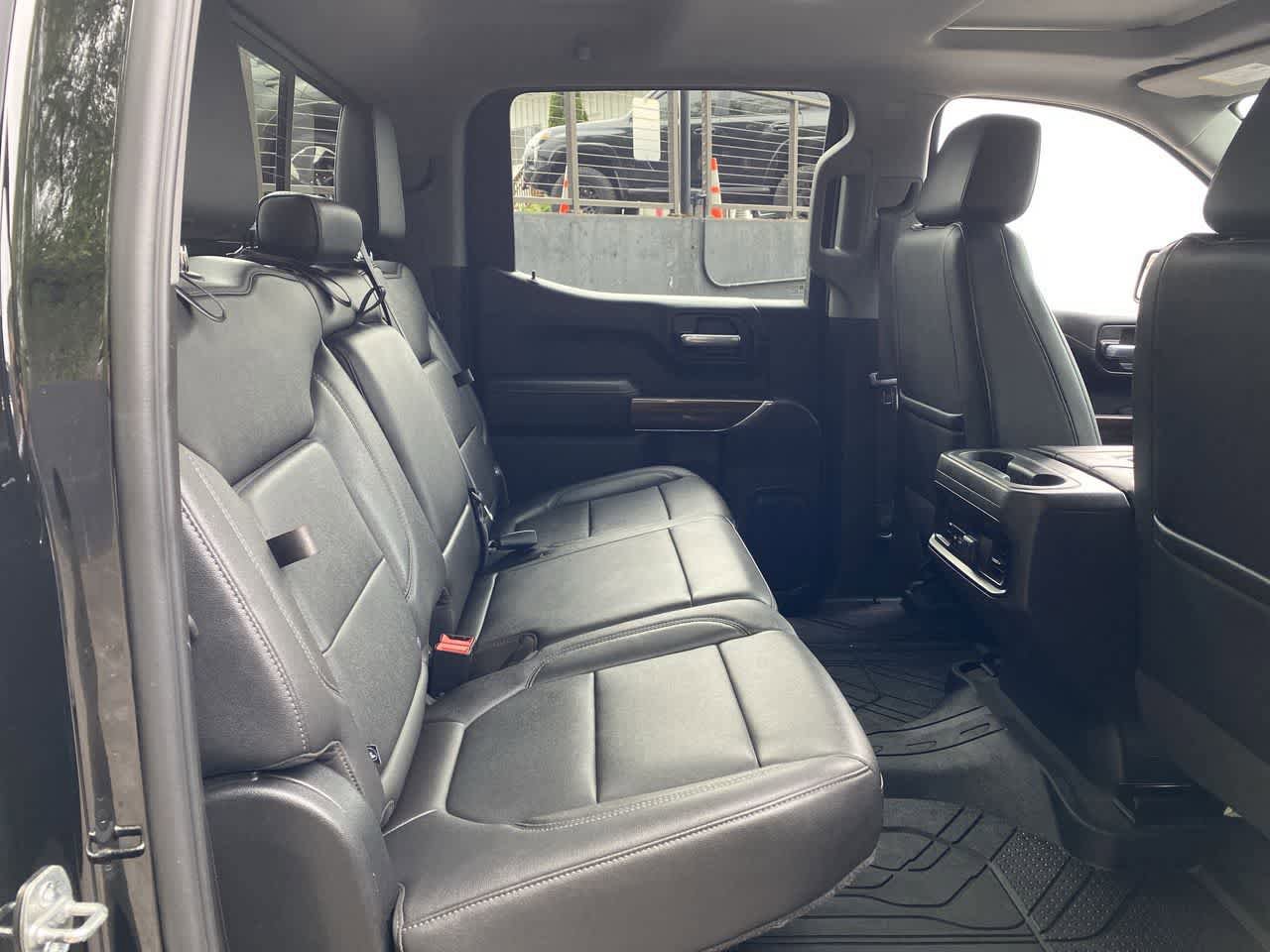 Used 2021 Chevrolet Silverado 1500 LT Trail Boss w/ Convenience Package II AWD/4WD image 17