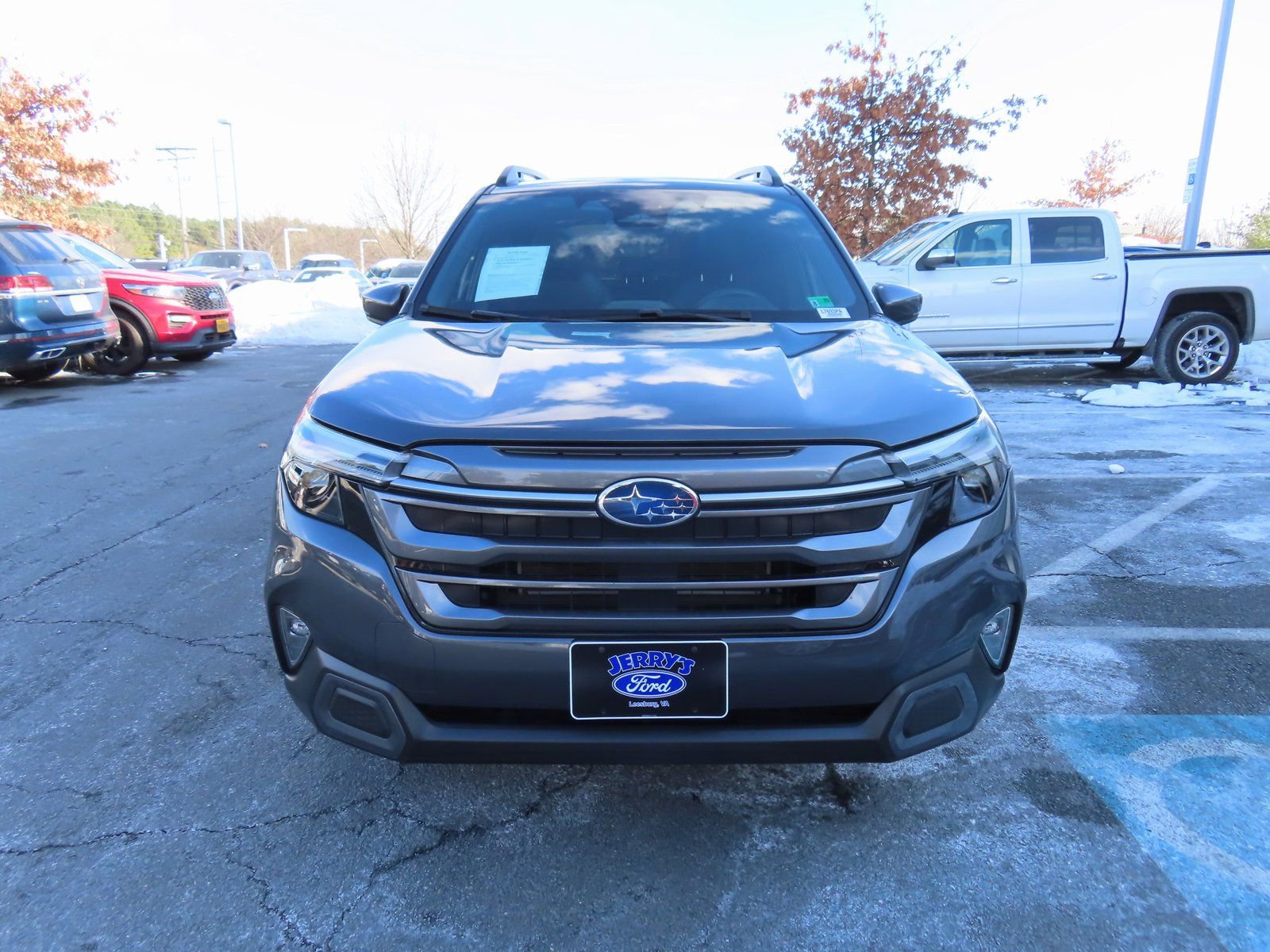 Used 2025 Subaru Forester Limited w/ Popular Package image 2