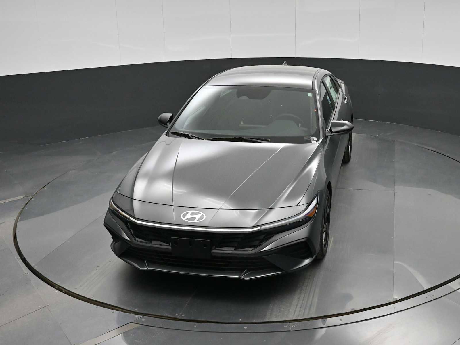 New 2026 Hyundai Elantra Sport FWD image 25