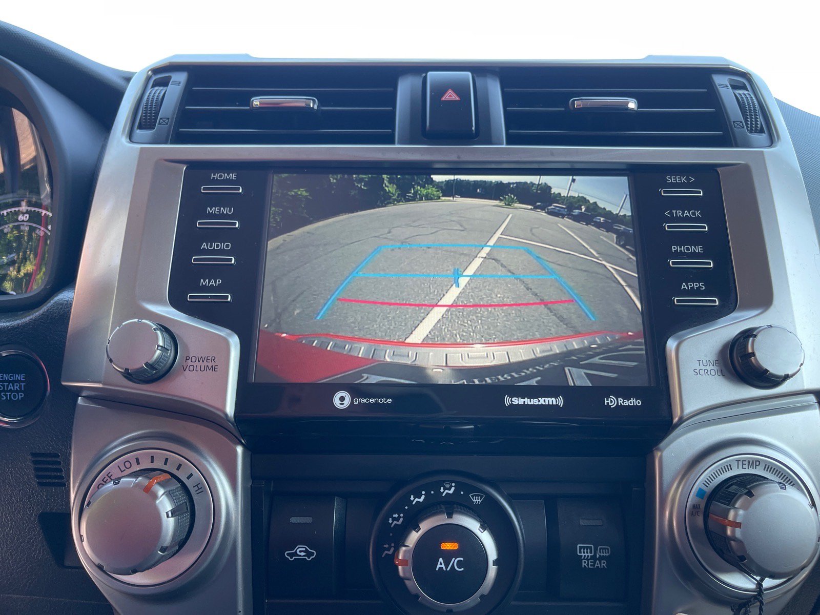 Used 2020 Toyota 4Runner SR5 Premium RWD image 6