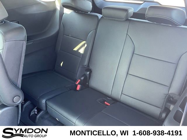 New 2026 Chevrolet Traverse LT w/ Sun and Wheel Package image 17