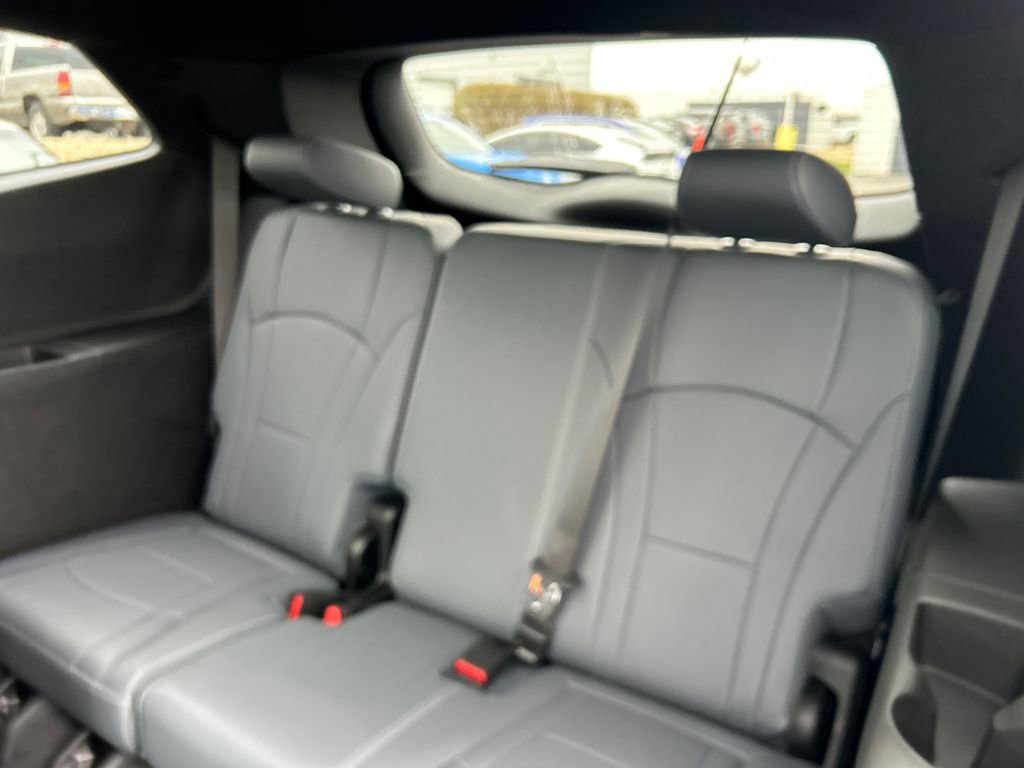 Certified 2023 Buick Enclave Essence w/ Experience Buick Package image 37