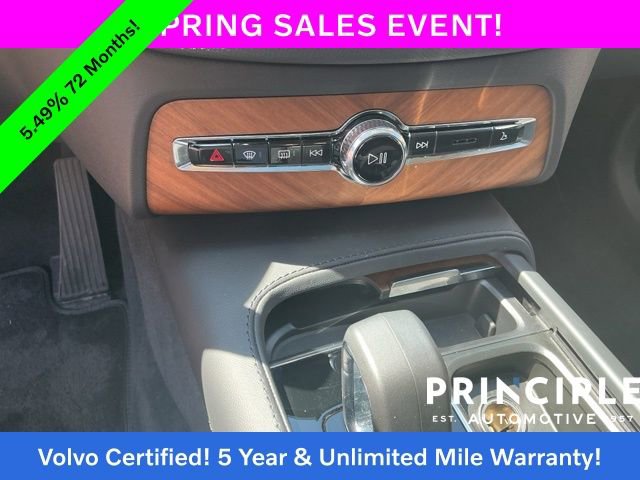 Certified 2024 Volvo XC90 T8 Plus AWD/4WD image 22