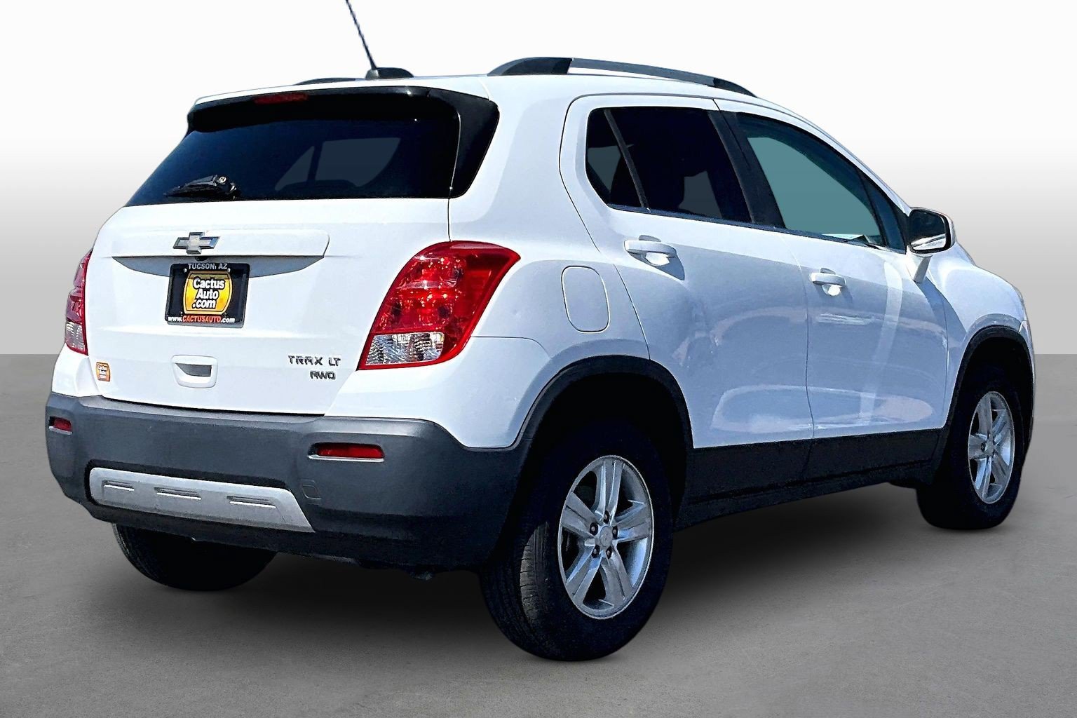 Used 2016 Chevrolet Trax LT AWD/4WD image 2