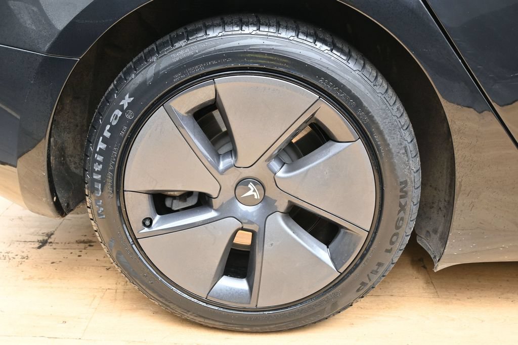 Used 2023 Tesla Model 3 Standard Range RWD image 12