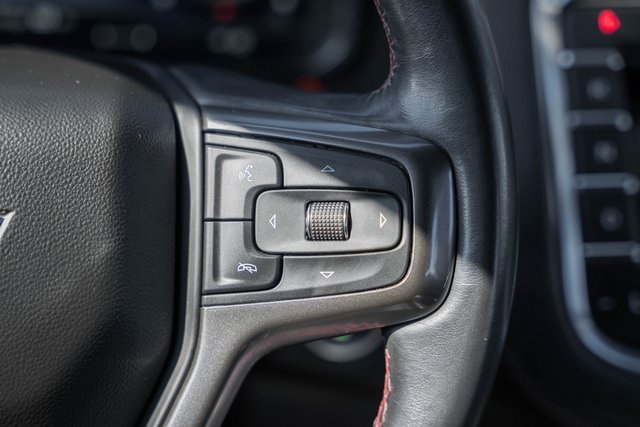 Used 2023 Chevrolet Suburban RST image 28