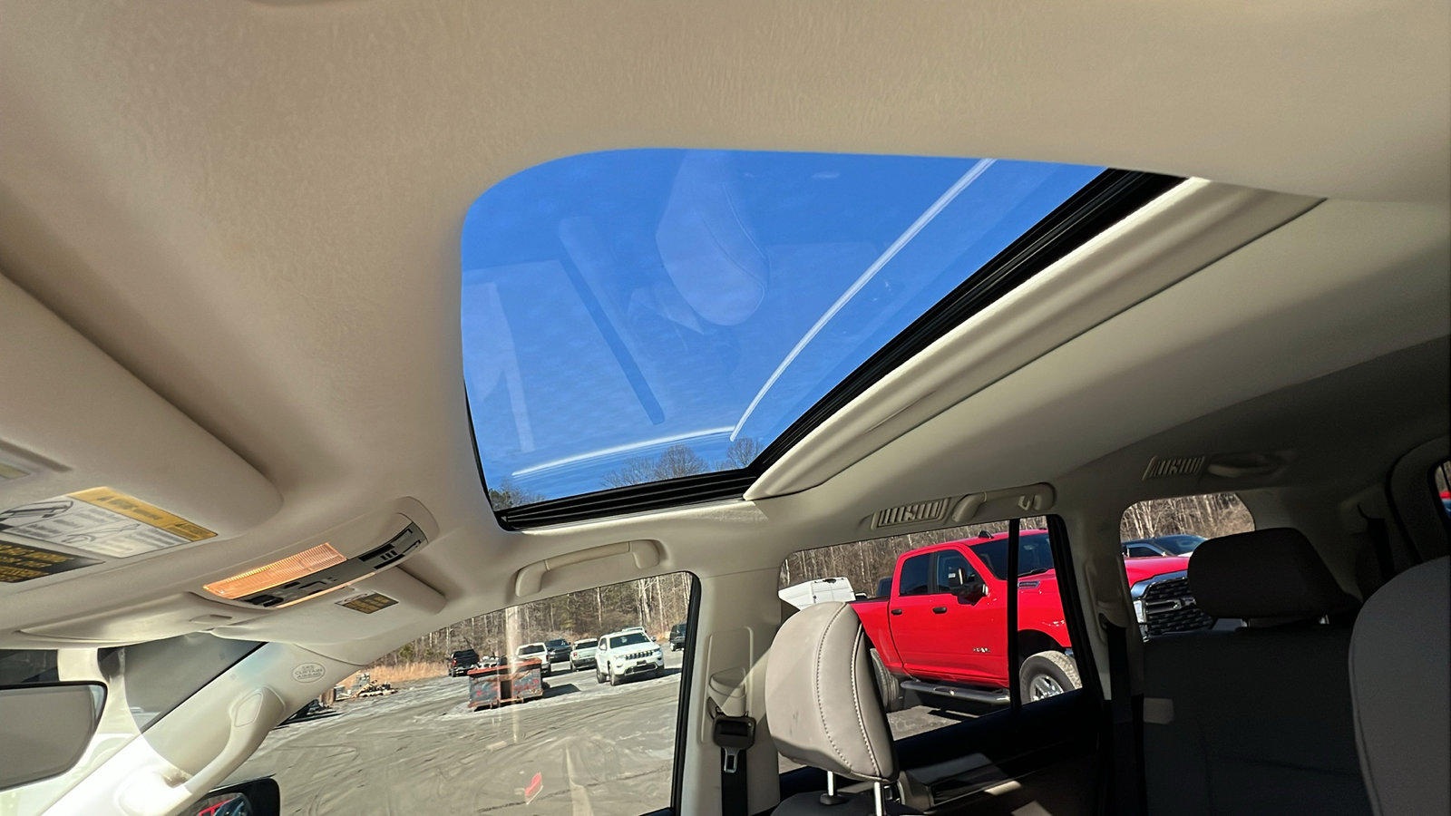 Used 2020 Lexus GX 460 Premium w/ Premium Package image 19