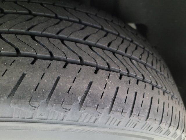 Used 2021 GMC Terrain SLE w/ Driver Convenience Package image 26