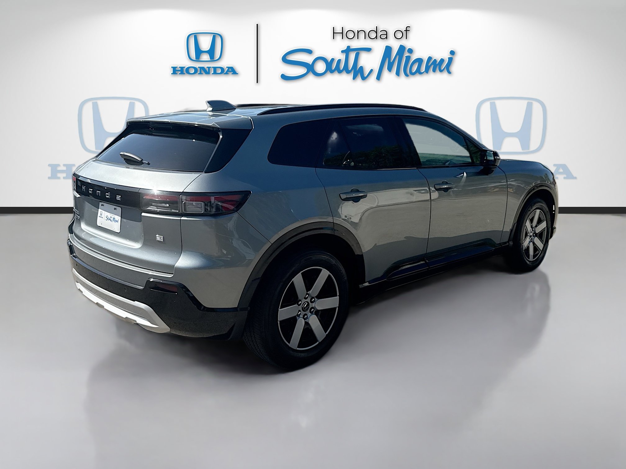 Used 2024 Honda Prologue Touring image 7
