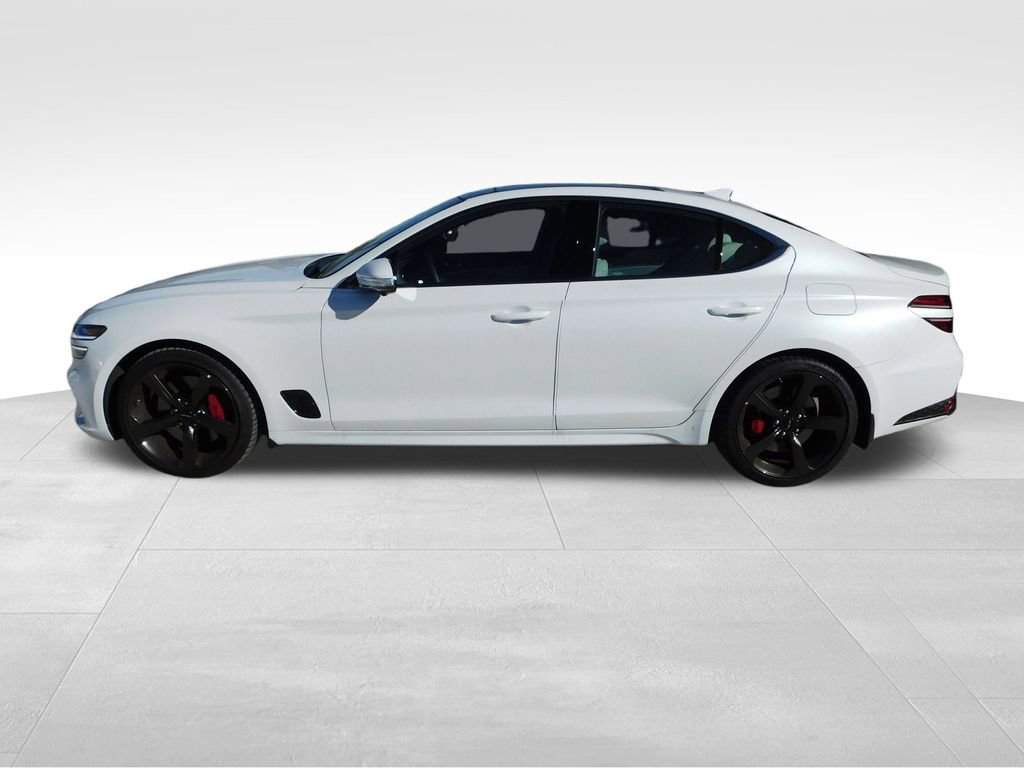 Used 2026 Genesis G70 3.3T Sport Prestige image 5