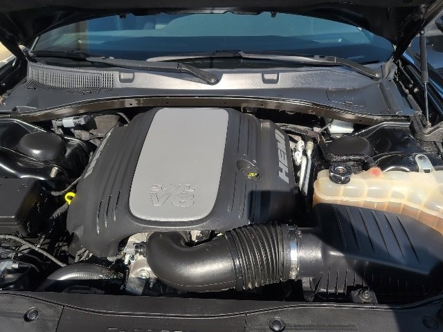 Used 2022 Dodge Charger R/T w/ Blacktop Package image 39