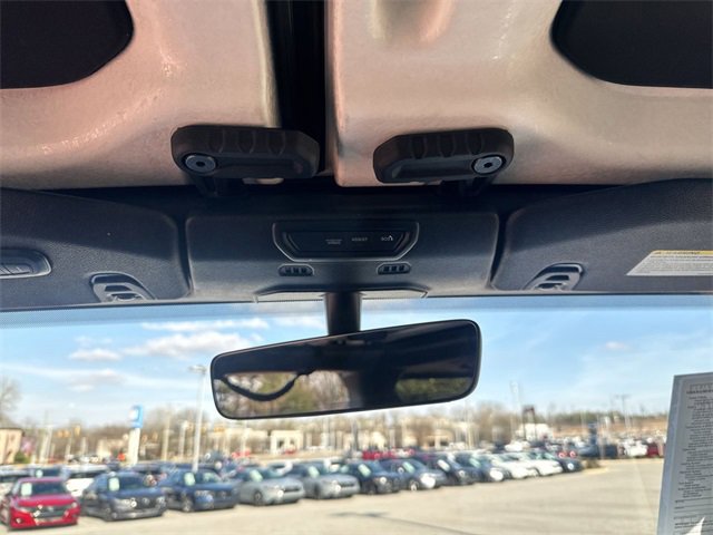 Used 2022 Jeep Gladiator Overland image 22