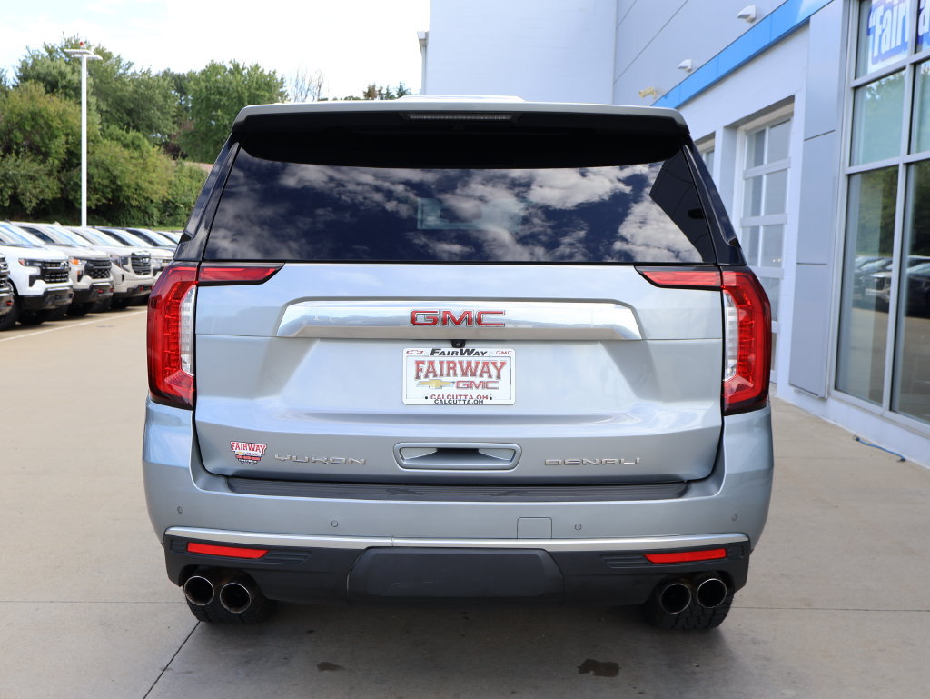 Certified 2024 GMC Yukon XL Denali AWD/4WD image 9