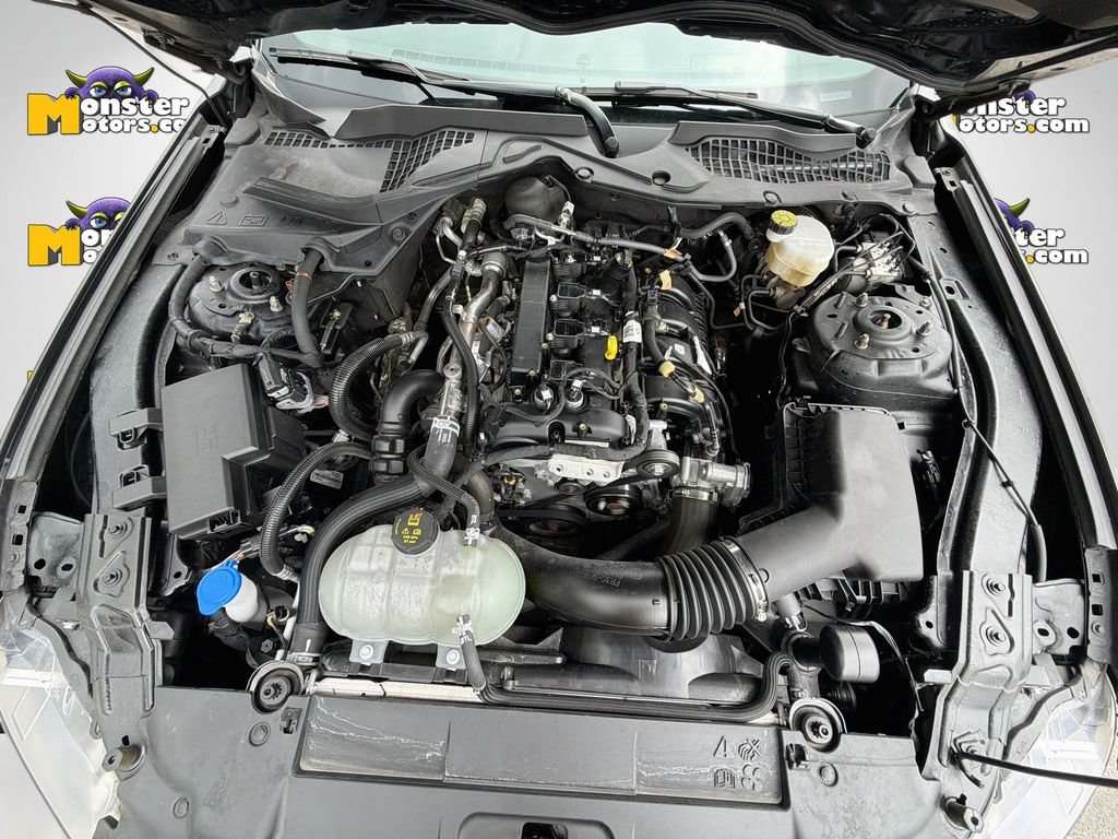 Used 2023 Ford Mustang Coupe RWD image 30