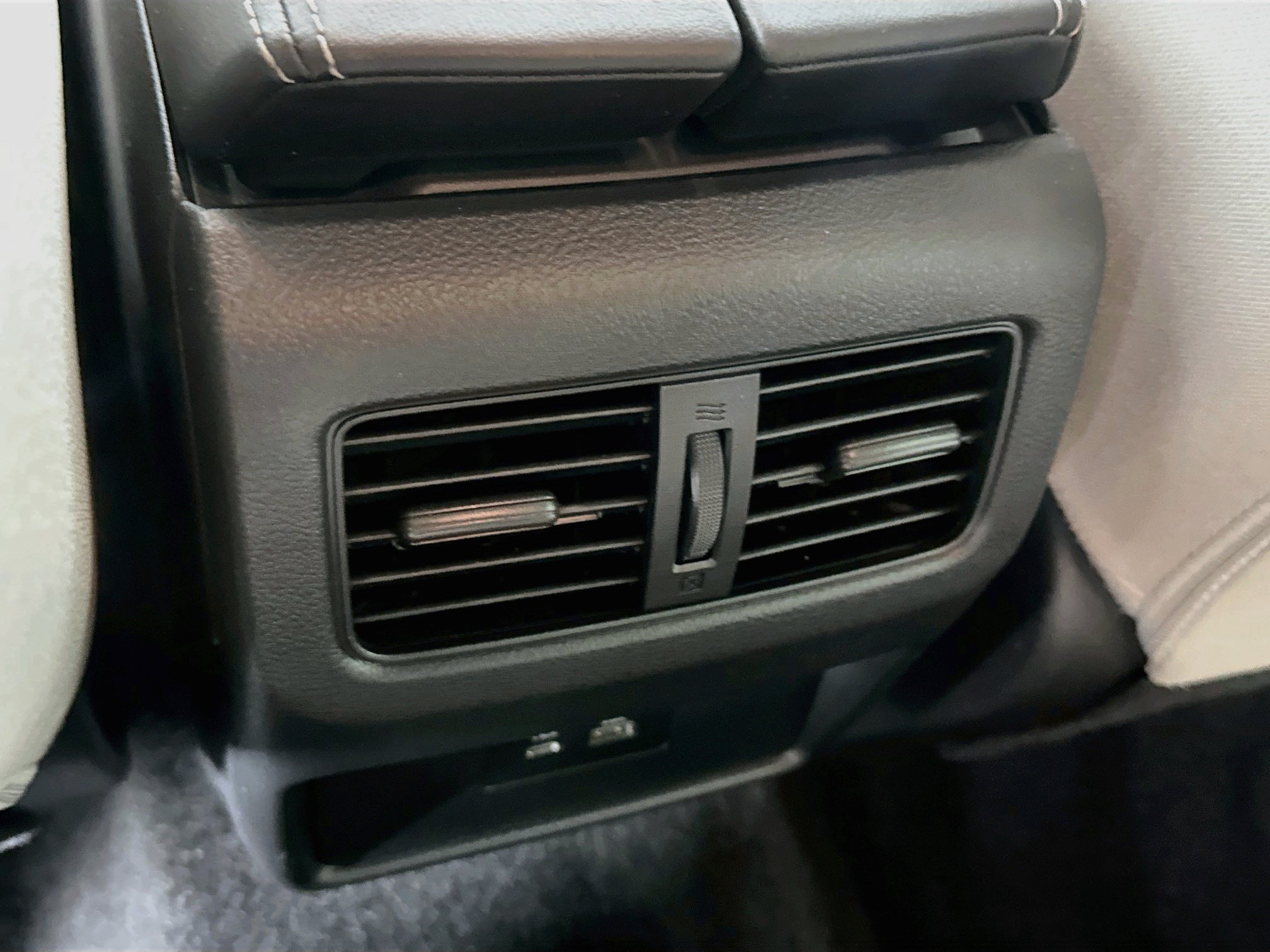 Used 2023 Nissan Rogue SV FWD image 26