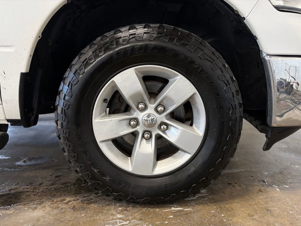 Used 2019 RAM 1500 ST w/ SXT Appearance Group image 33