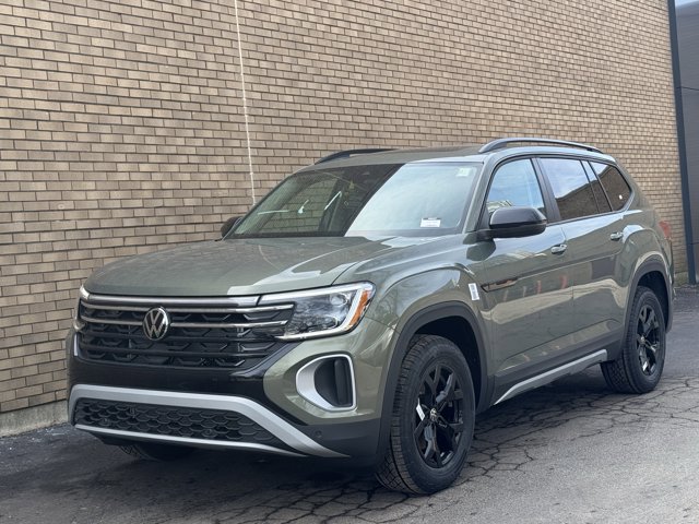 New 2026 Volkswagen Atlas Peak Edition image 24