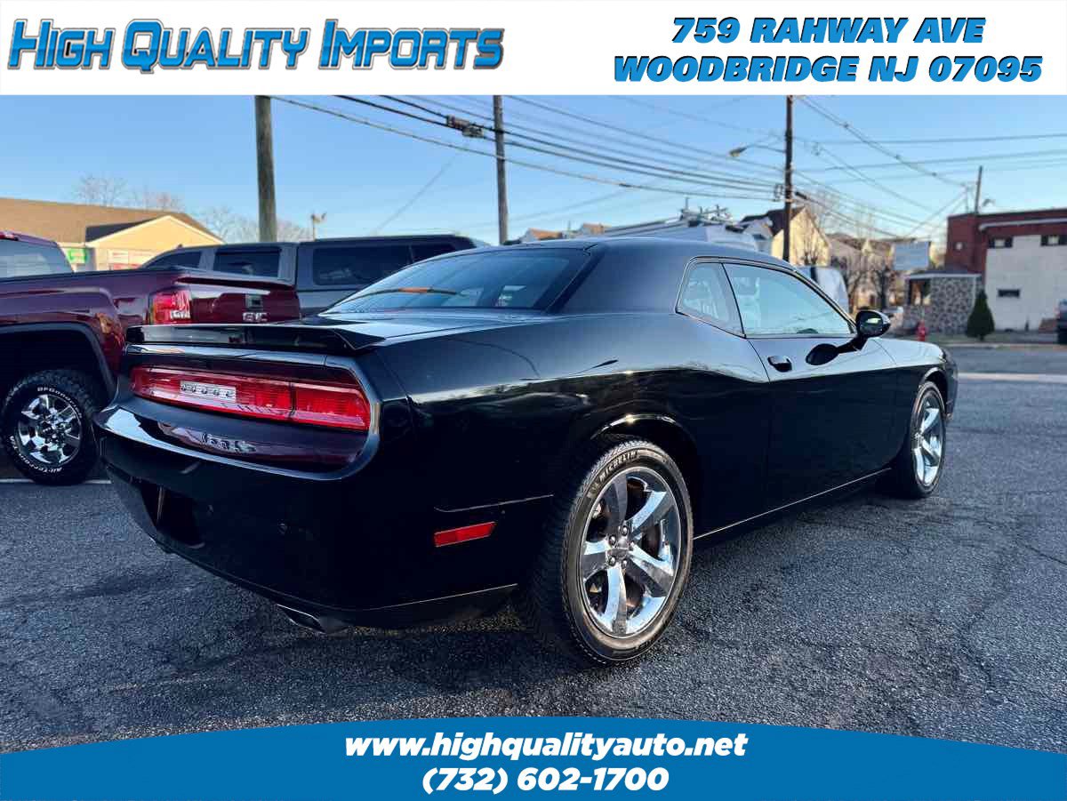 Used 2013 Dodge Challenger R/T Plus image 8