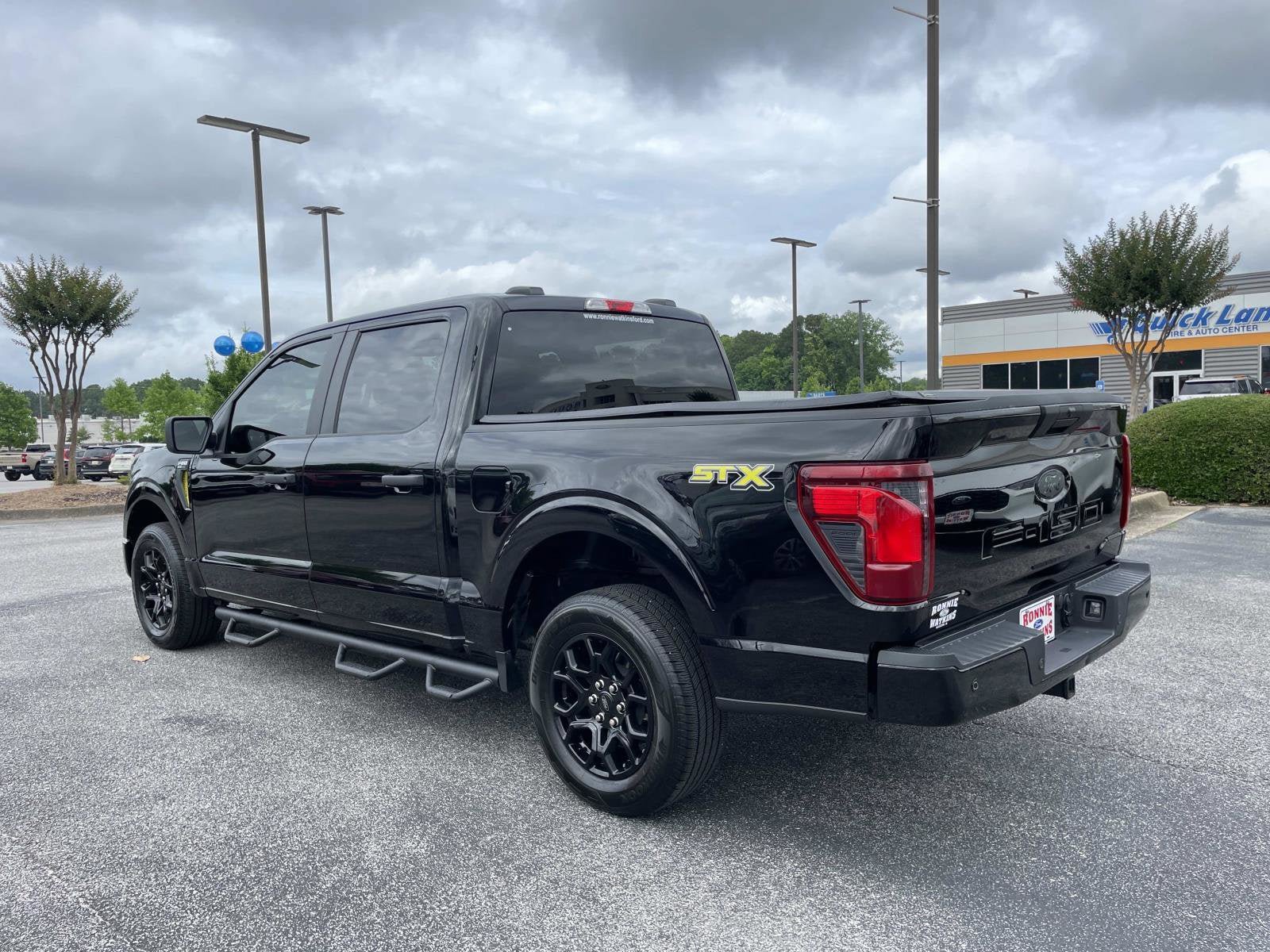 Used 2025 Ford F150 STX RWD image 6