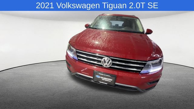Used 2021 Volkswagen Tiguan SE w/ Panoramic Sunroof Package AWD/4WD image 3