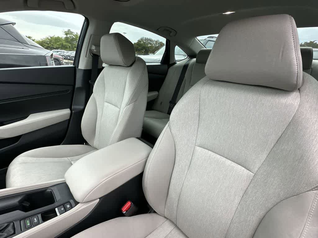 Used 2024 Honda Accord EX image 14