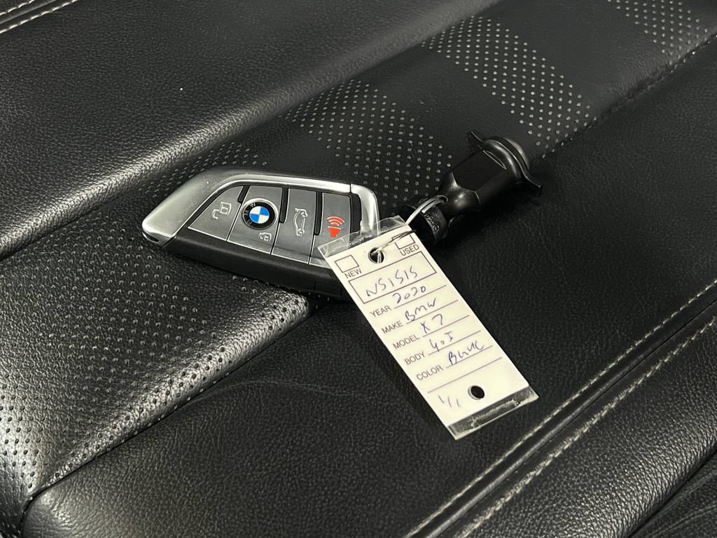Used 2020 BMW X7 xDrive40i w/ Premium Package AWD/4WD image 42