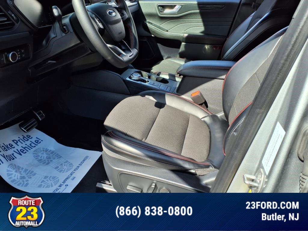 Certified 2024 Ford Escape ST-Line image 15